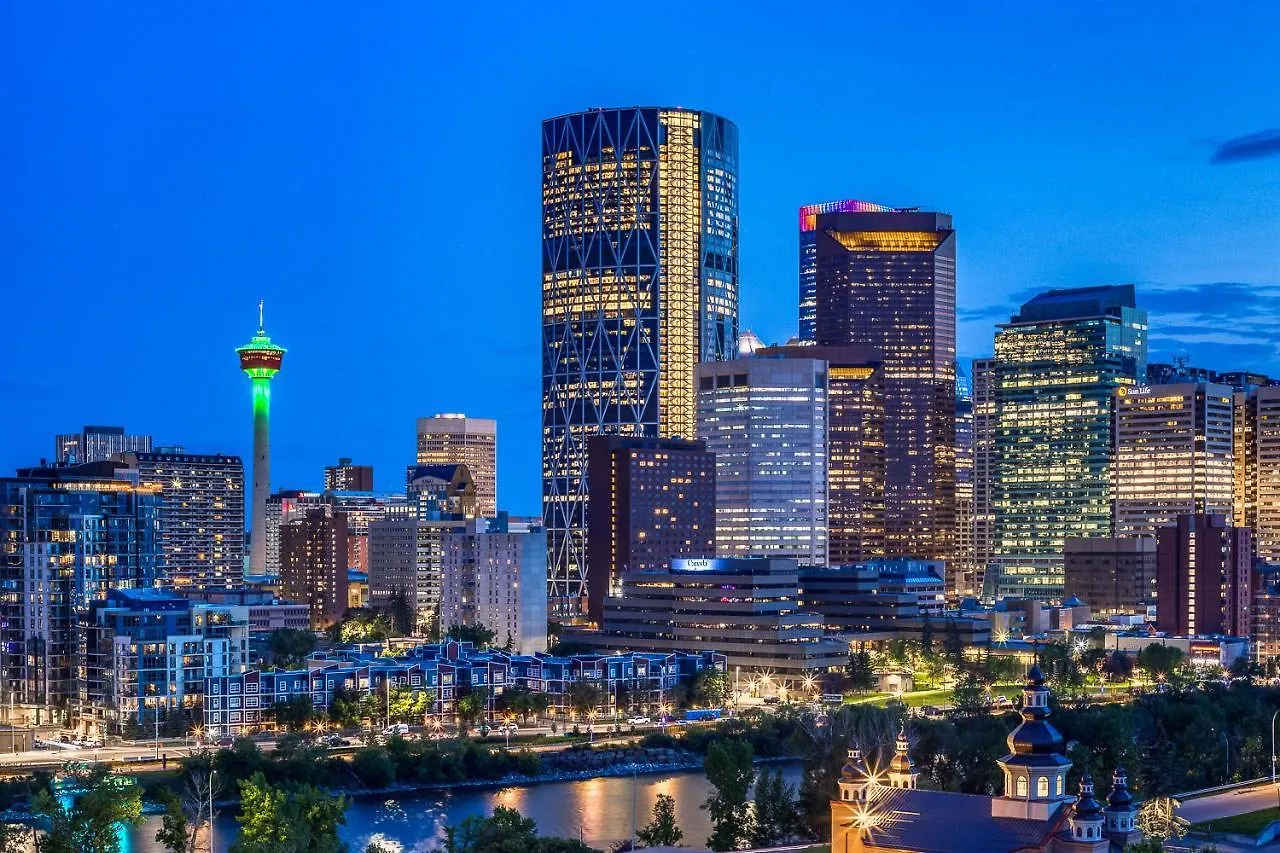 Steps From Downtown Calgary A Suite With A View contacts